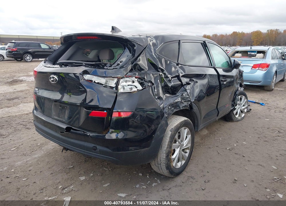2021 HYUNDAI TUCSON SE VIN: KM8J23A47MU298753