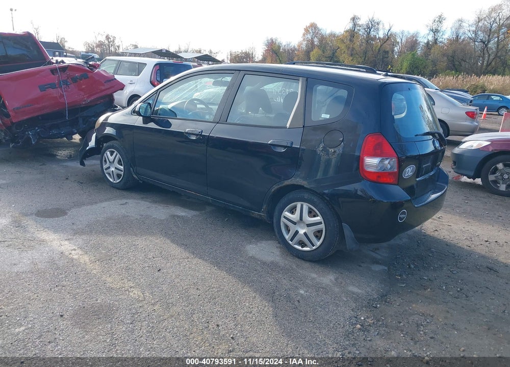 2008 HONDA FIT VIN: JHMGD37468S029658