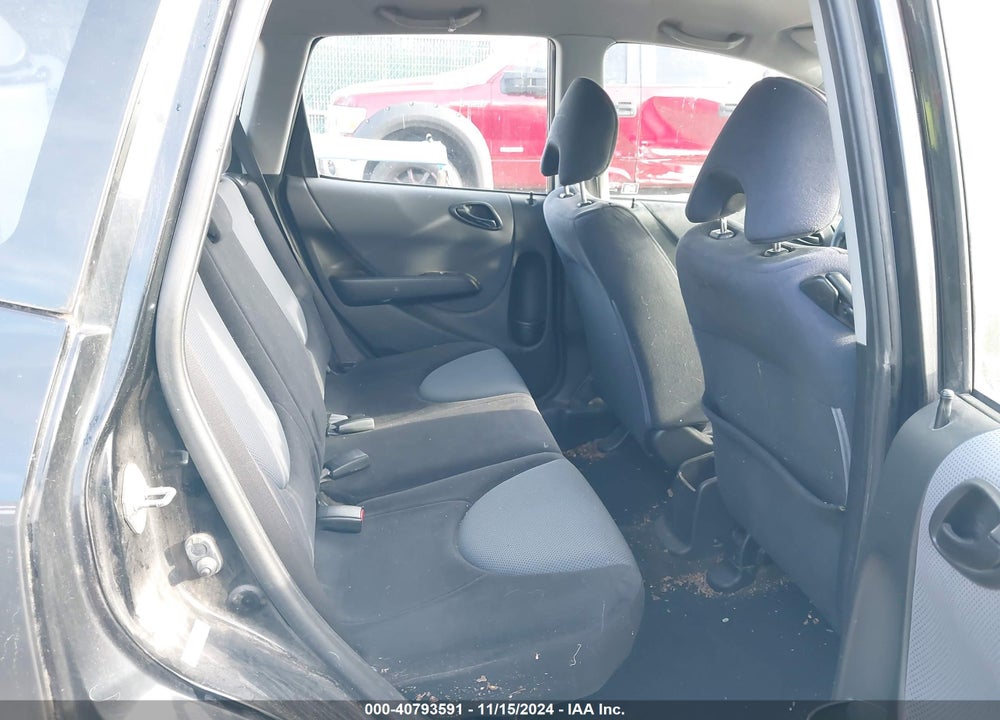 2008 HONDA FIT VIN: JHMGD37468S029658