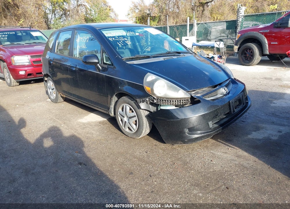2008 HONDA FIT VIN: JHMGD37468S029658