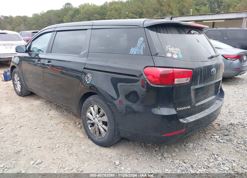2017 KIA SEDONA LX VIN: KNDMB5C17H6221424