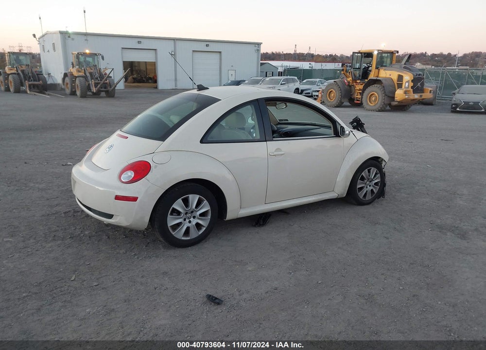 2009 VOLKSWAGEN NEW BEETLE 2.5L VIN: 3VWRG31C69M514651