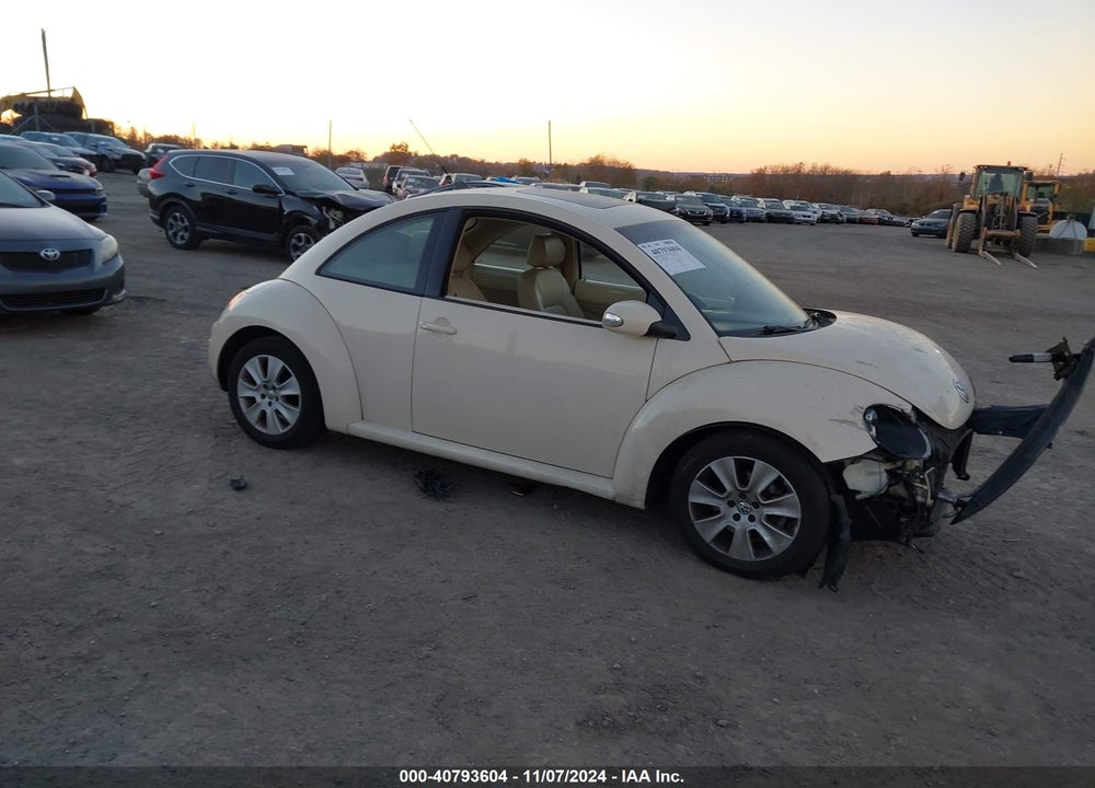 2009 VOLKSWAGEN NEW BEETLE 2.5L VIN: 3VWRG31C69M514651