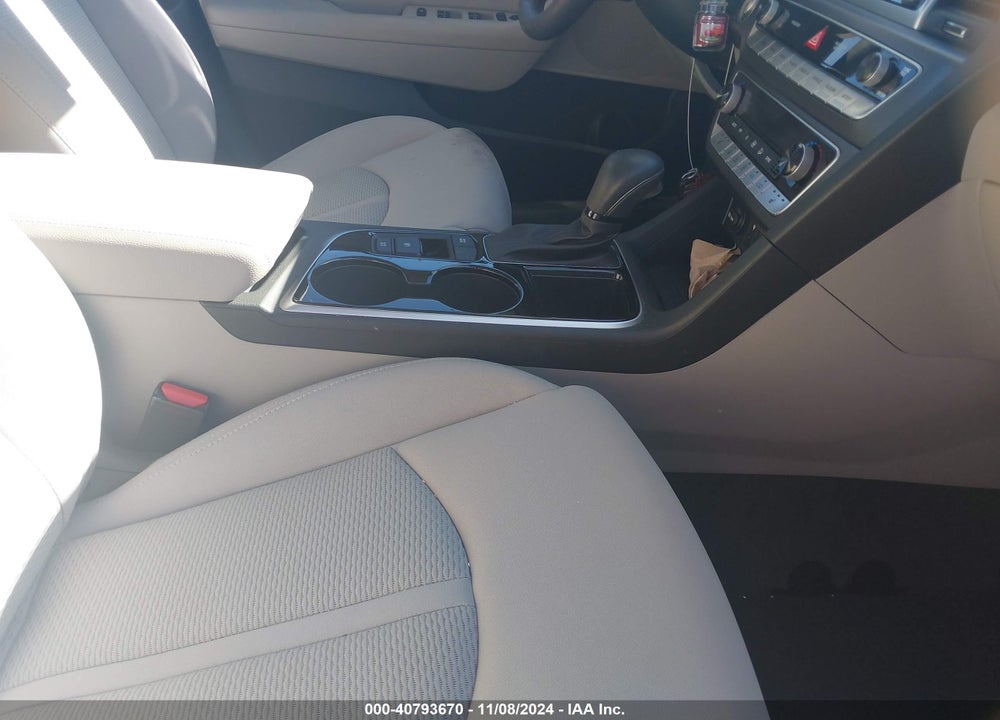 2019 HYUNDAI SONATA SEL VIN: 5NPE34AF8KH775305