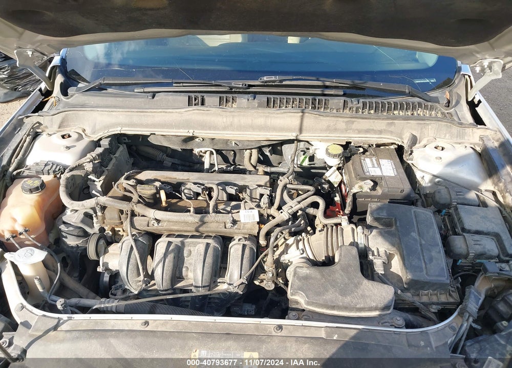 2015 FORD FUSION SE VIN: 3FA6P0H70FR193983