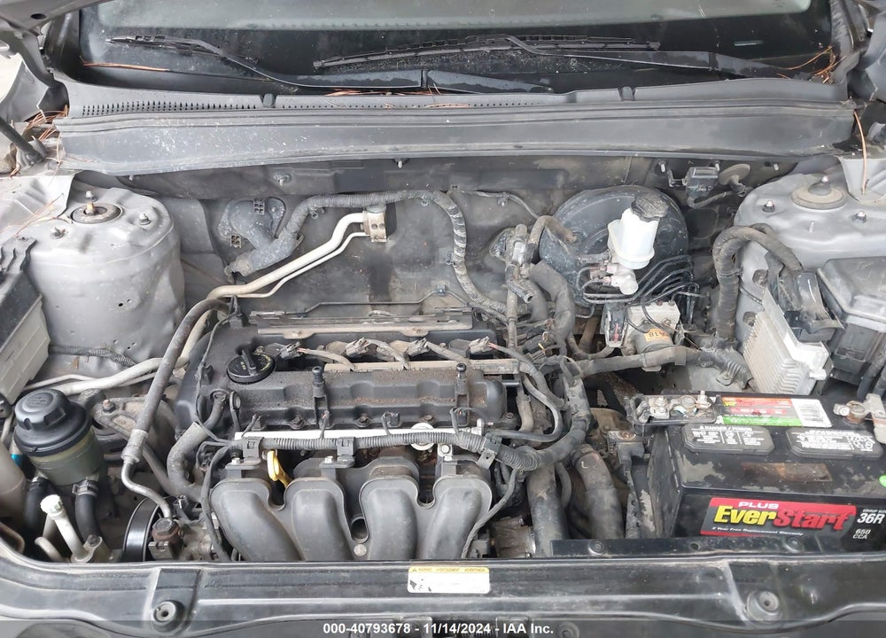 2012 HYUNDAI SANTA FE GLS VIN: 5XYZGDABXCG102849