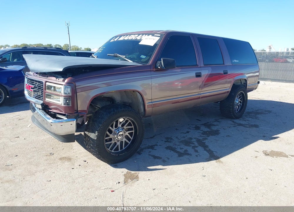 1996 GMC SUBURBAN C1500 VIN: 1GDEC16R4TJ746289