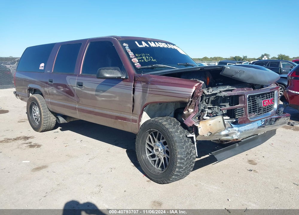 1996 GMC SUBURBAN C1500 VIN: 1GDEC16R4TJ746289