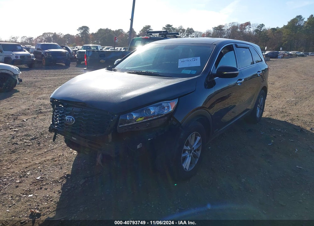 2019 KIA SORENTO 2.4L LX VIN: 5XYPGDA39KG553012