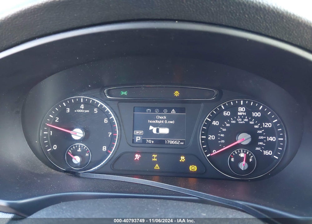 2019 KIA SORENTO 2.4L LX VIN: 5XYPGDA39KG553012