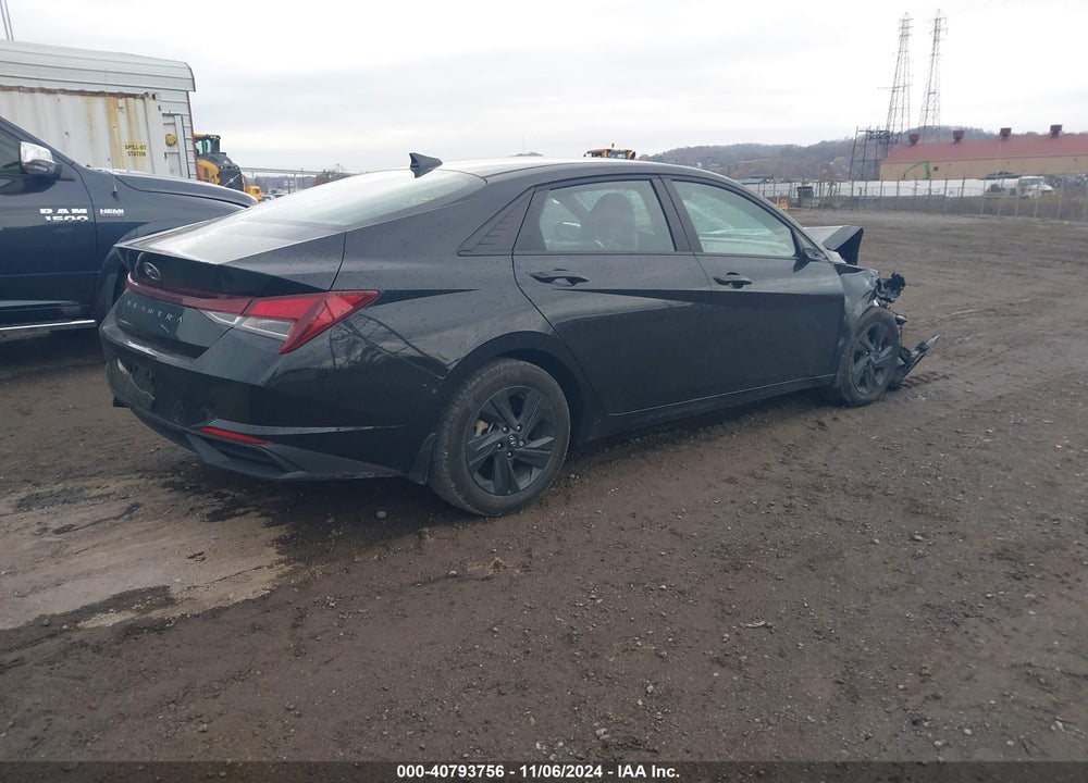 2023 HYUNDAI ELANTRA SEL VIN: KMHLM4AG3PU404140