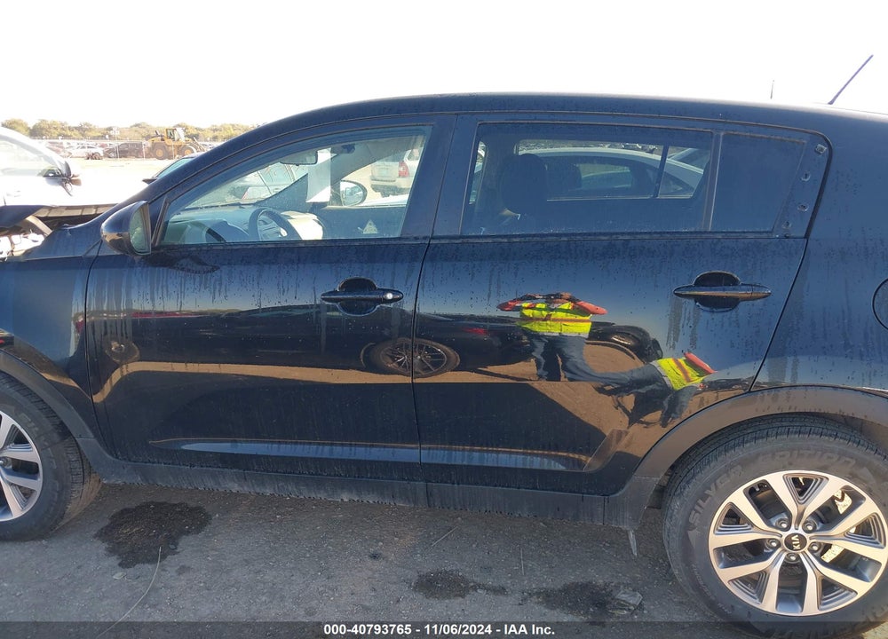 2015 KIA SPORTAGE LX VIN: KNDPB3ACXF7758351