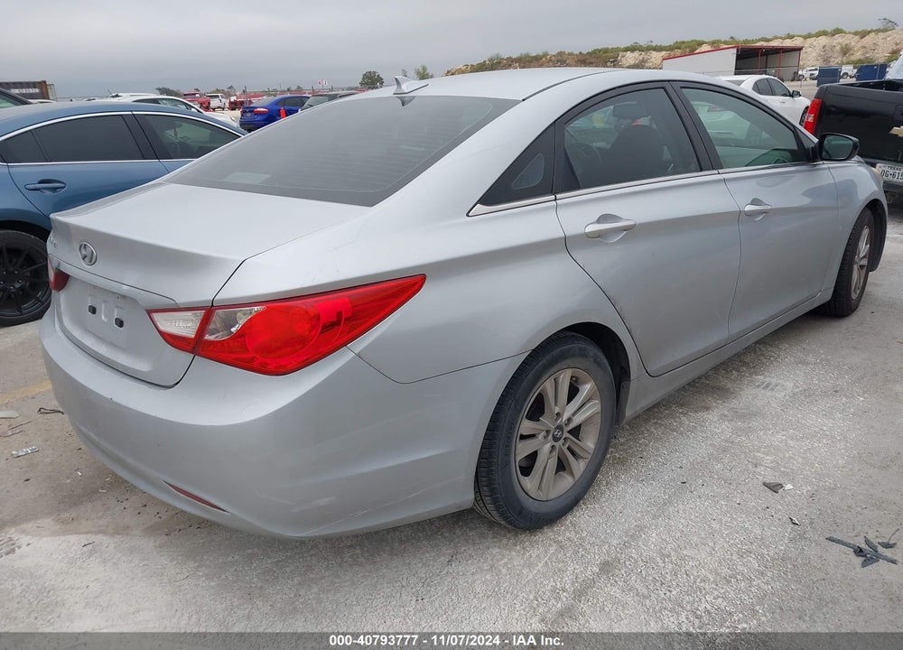 2012 HYUNDAI SONATA GLS VIN: 5NPEB4AC7CH389470
