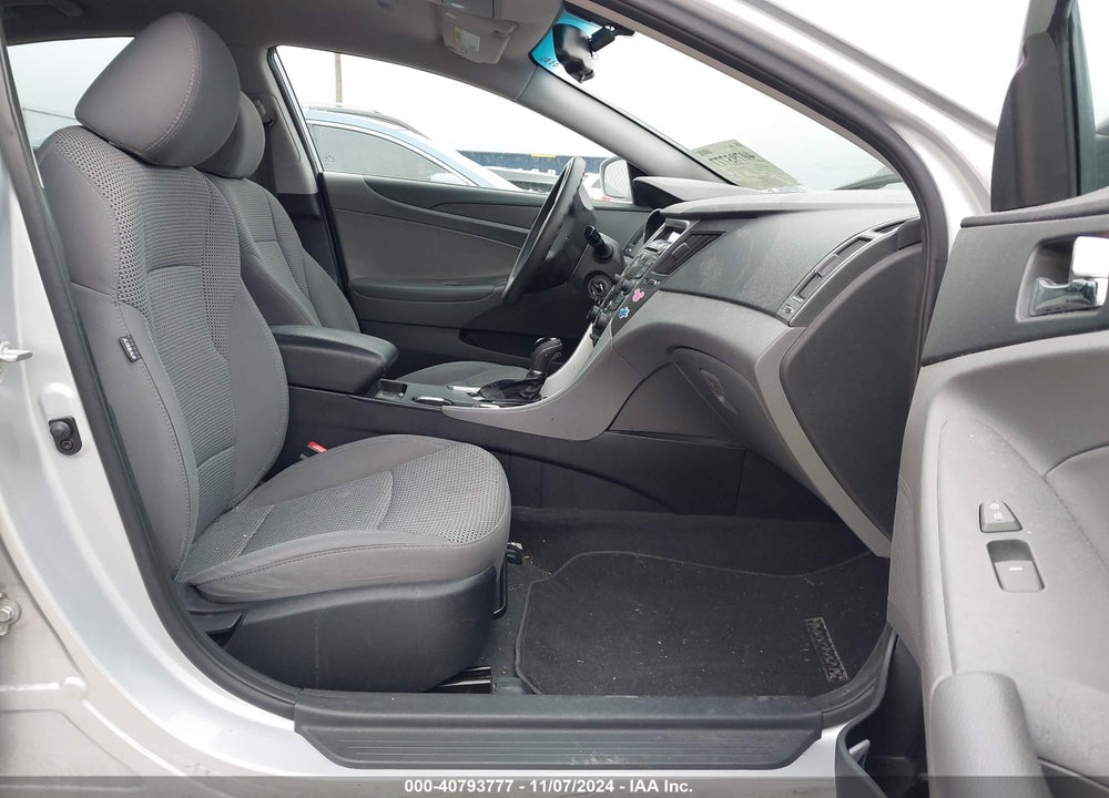 2012 HYUNDAI SONATA GLS VIN: 5NPEB4AC7CH389470