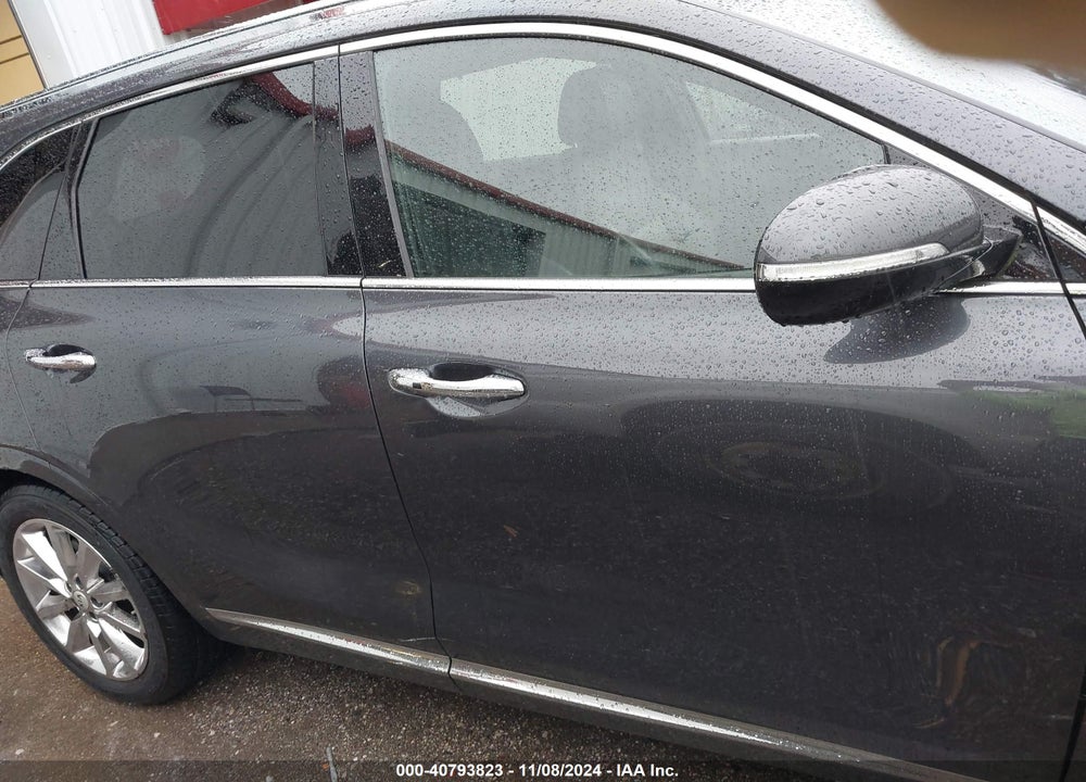 2016 KIA SORENTO 3.3L SXL VIN: 5XYPK4A56GG100912
