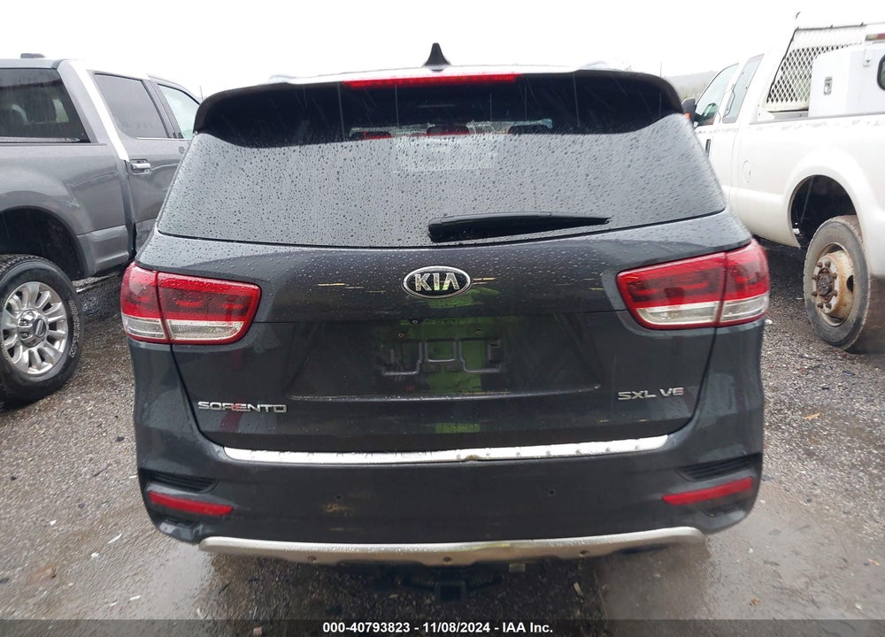 2016 KIA SORENTO 3.3L SXL VIN: 5XYPK4A56GG100912