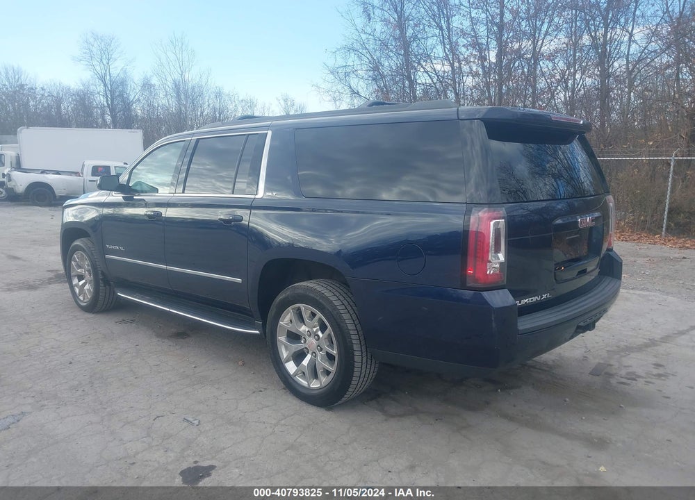 2017 GMC YUKON XL SLT VIN: 1GKS2GKC5HR333101