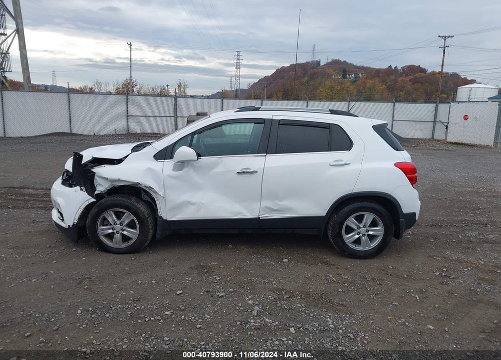 2017 CHEVROLET TRAX LT VIN: 3GNCJLSB1HL217766