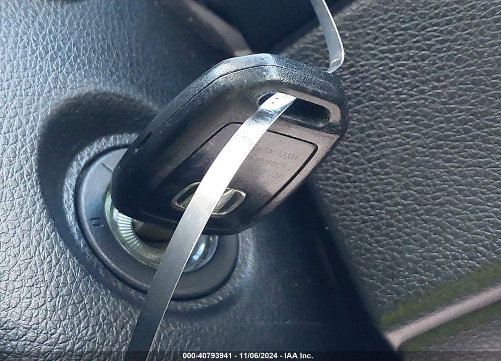 2013 HONDA ACCORD LX VIN: 1HGCR2F38DA148737