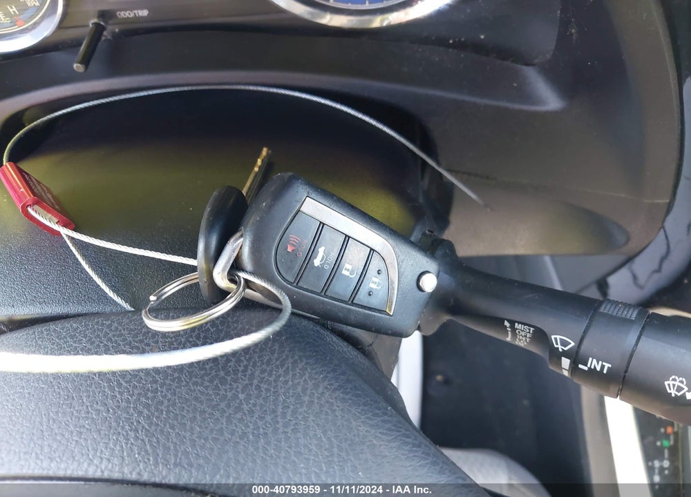 2017 TOYOTA COROLLA LE VIN: 2T1BURHEXHC775845