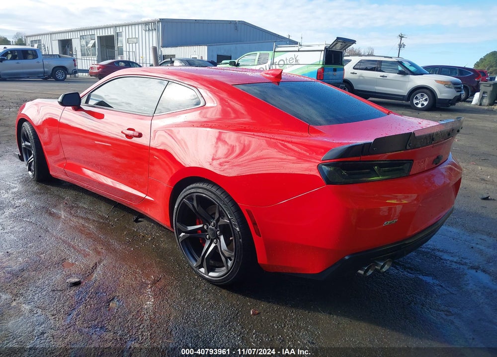 2017 CHEVROLET CAMARO VIN: 1G1FE1R71H0207616