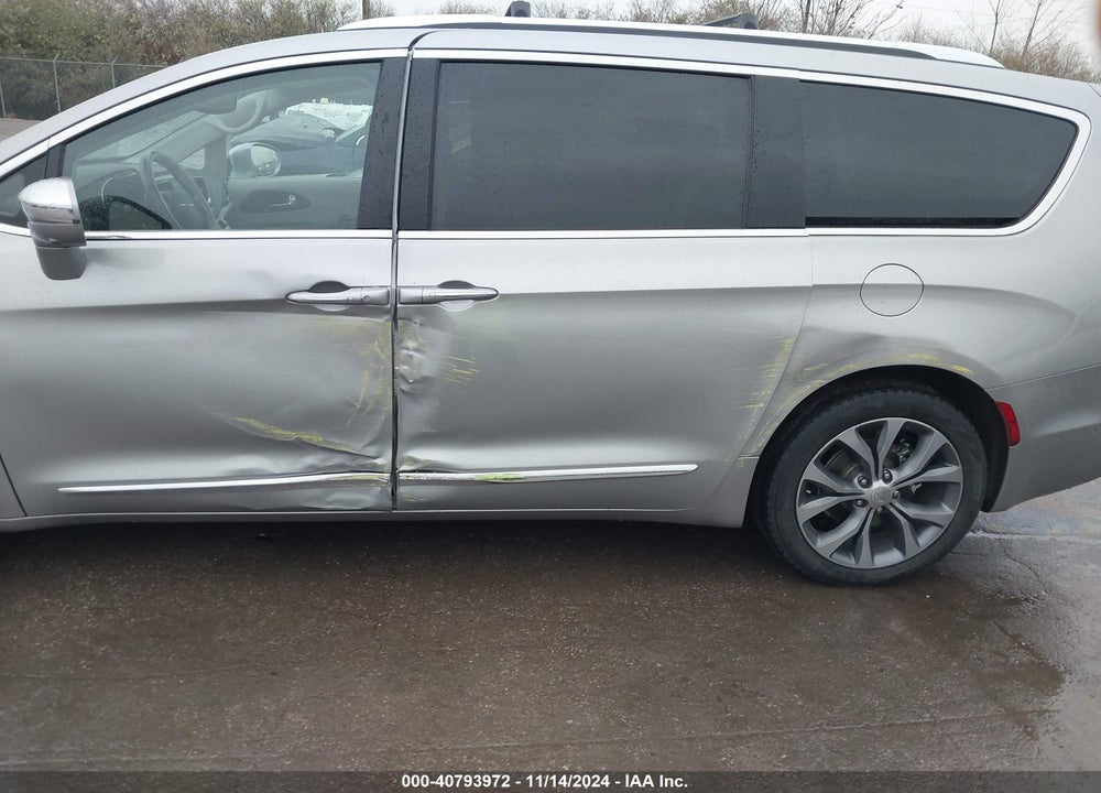 2017 CHRYSLER PACIFICA LIMITED VIN: 2C4RC1GG6HR744646