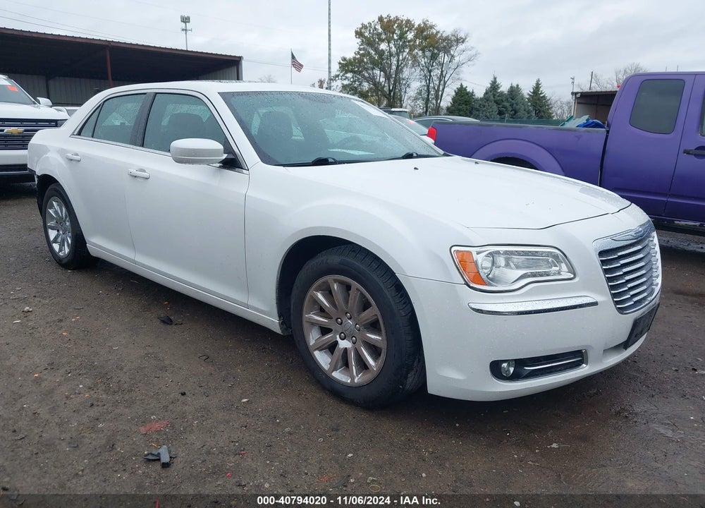 2014 CHRYSLER 300 VIN: 2C3CCAAG7EH355437