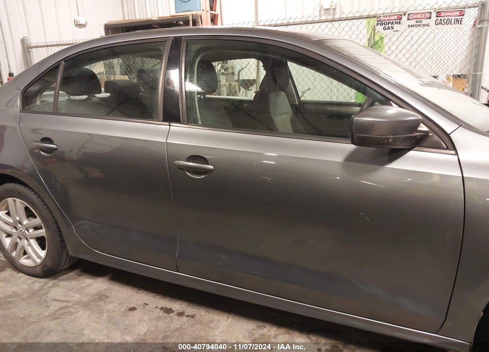 2018 VOLKSWAGEN JETTA 1.4T S VIN: 3VW2B7AJ6JM257615
