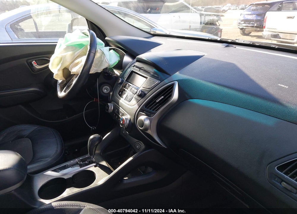 2013 HYUNDAI TUCSON GLS VIN: KM8JUCAC3DU559698