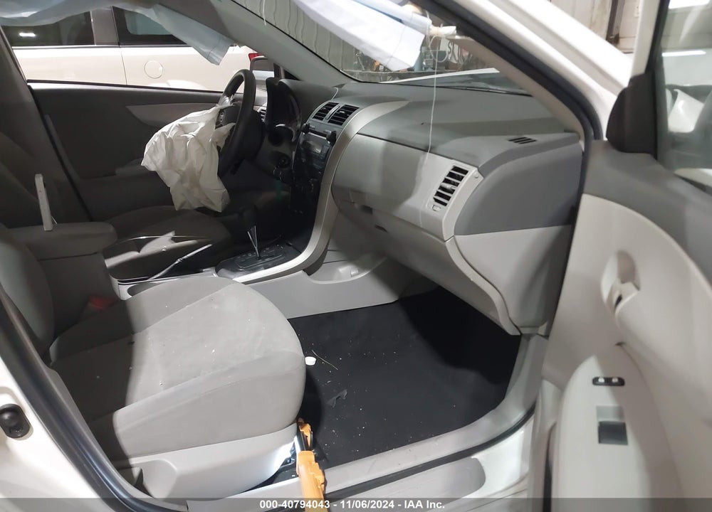 2009 TOYOTA COROLLA LE VIN: 2T1BU40E69C147085