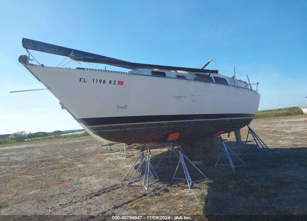 1979 S2YACHTS 92 VIN: SSU31166M79B