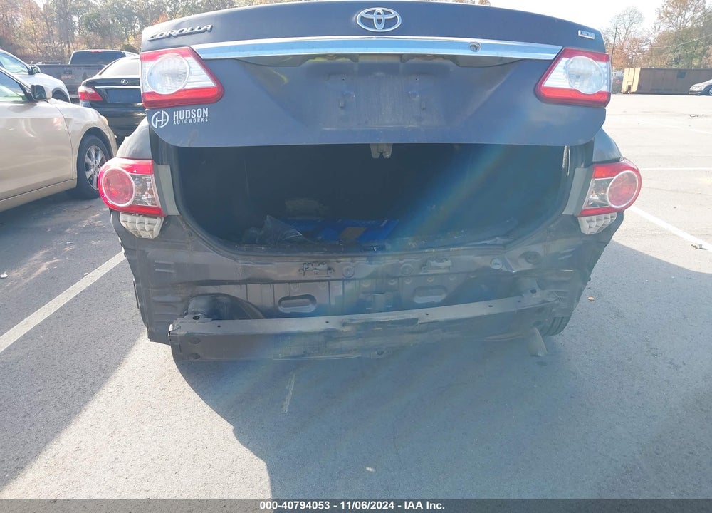 2013 TOYOTA COROLLA LE VIN: 2T1BU4EE6DC114749