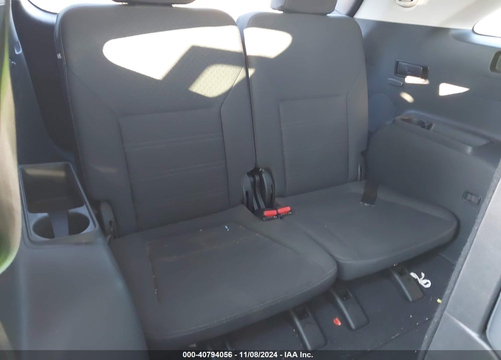 2019 KIA SORENTO 2.4L LX VIN: 5XYPGDA39KG592294