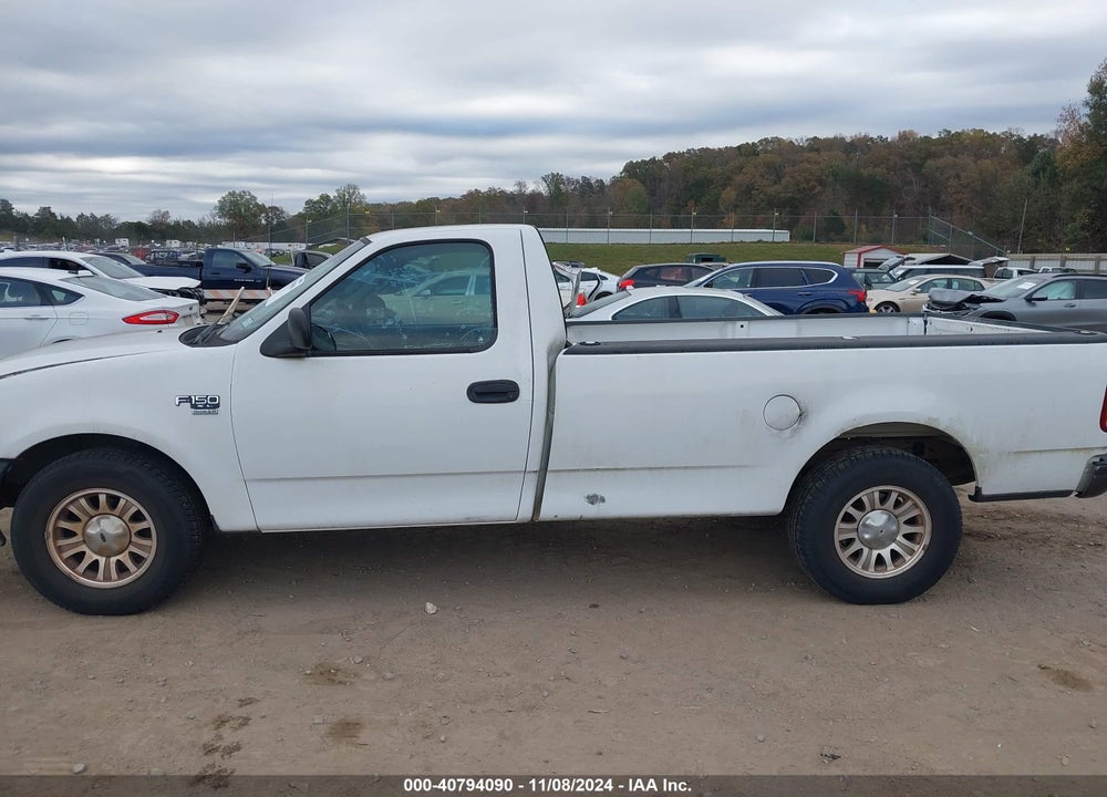 2004 FORD F-150 HERITAGE XL/XLT VIN: 2FTRF17W74CA64802
