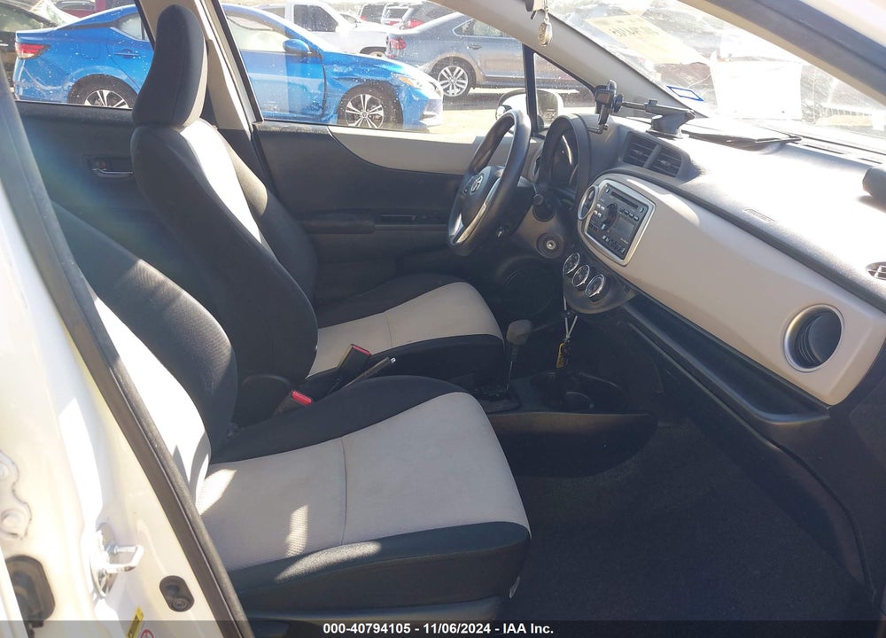 2012 TOYOTA YARIS LE VIN: JTDKTUD30CD518408