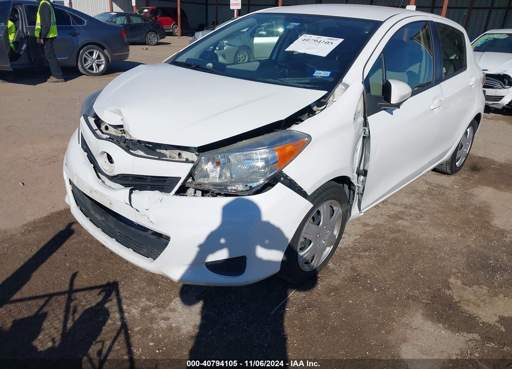2012 TOYOTA YARIS LE VIN: JTDKTUD30CD518408