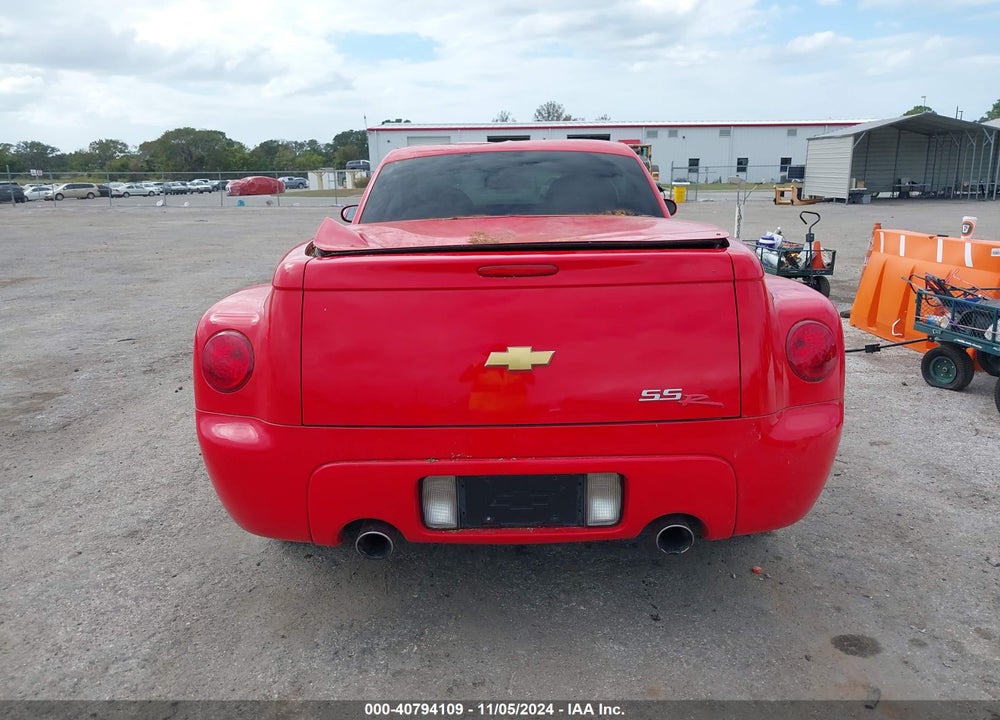 2004 CHEVROLET SSR LS VIN: 1GCES14P44B104059