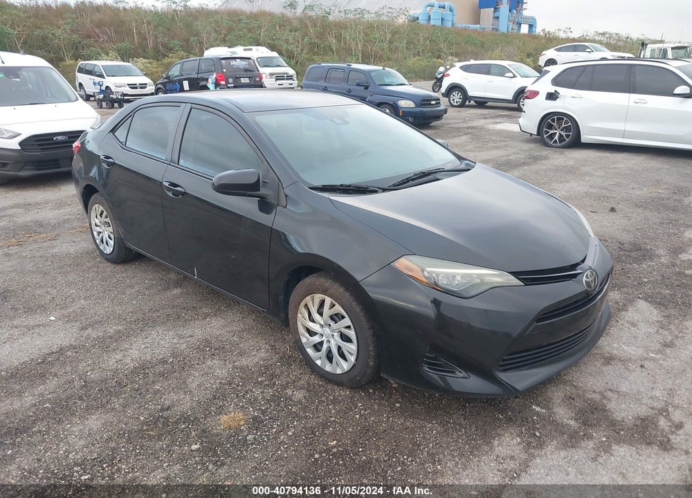 2017 TOYOTA COROLLA LE VIN: 5YFBURHE3HP727023