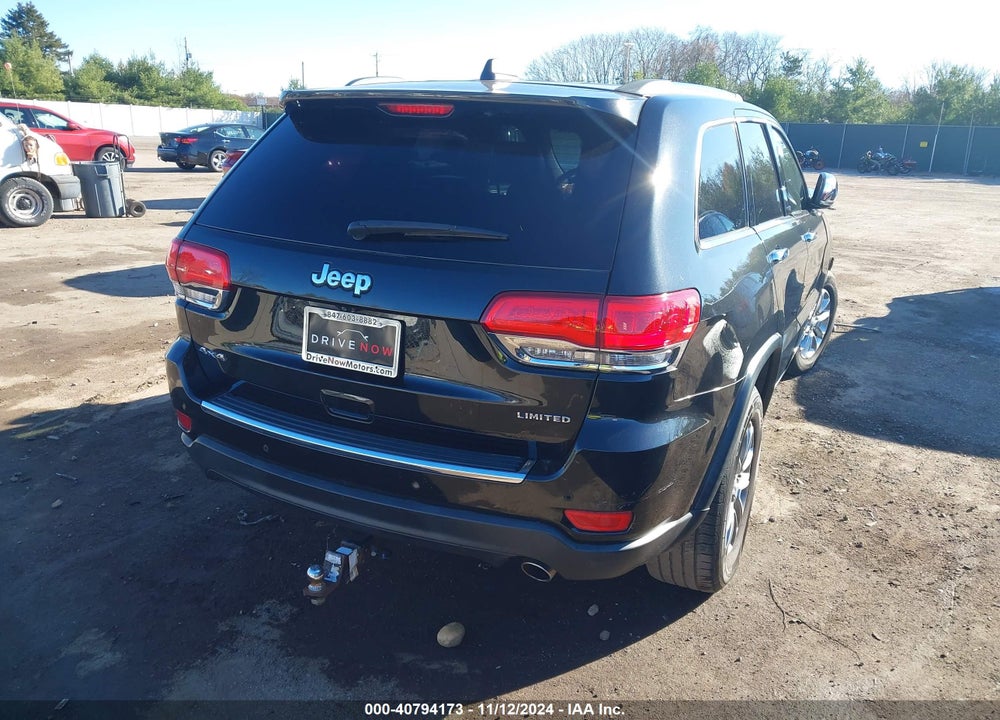 2015 JEEP GRAND CHEROKEE VIN: 1C4RJFBG1FC890307