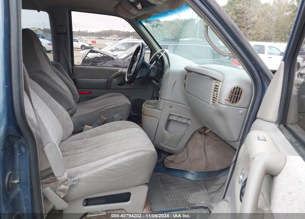 1999 GMC SAFARI SLT VIN: 1GKDM19W6XB537798