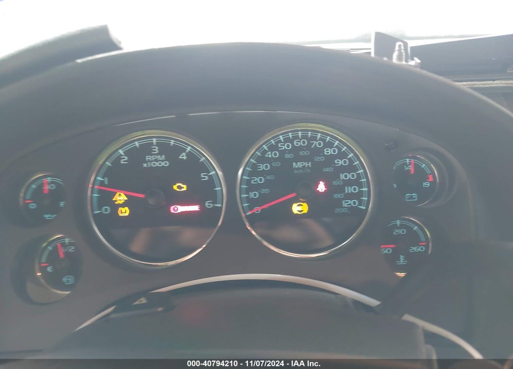 2007 CHEVROLET AVALANCHE 1500 LS VIN: 3GNEC120X7G140604