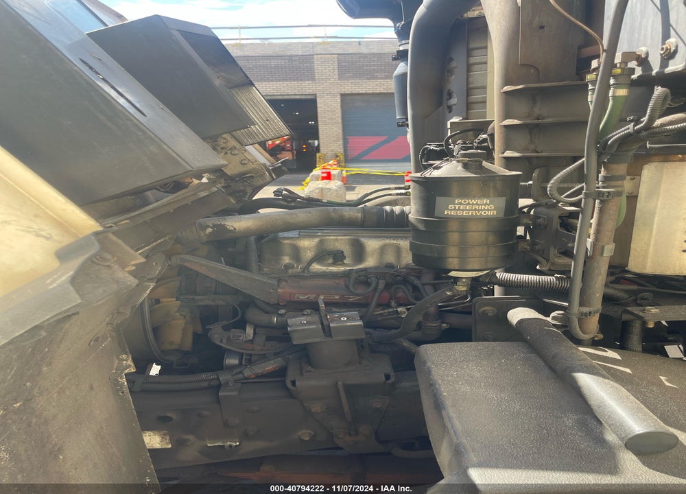 2013 MACK 600 LEU600 VIN: 1M2AU02C4DM007074