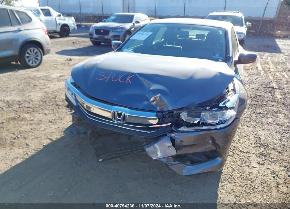 2017 HONDA ACCORD LX VIN: 1HGCR2F35HA195097