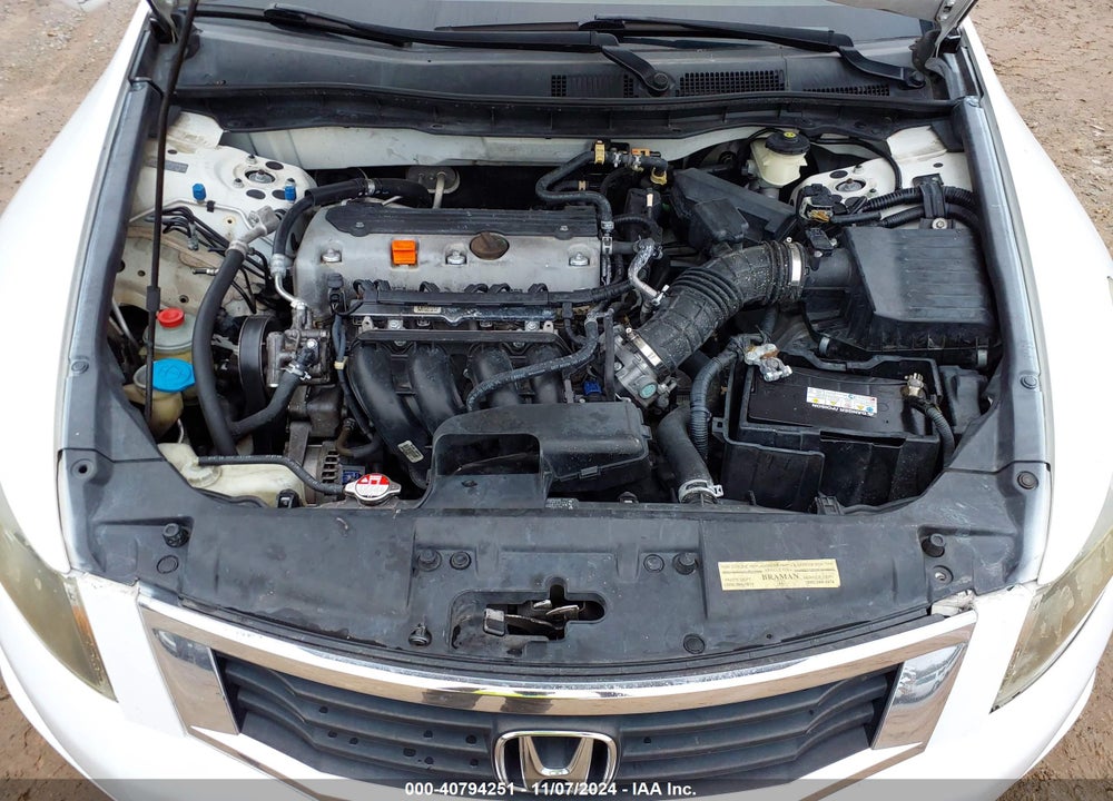 2009 HONDA ACCORD LX VIN: 1HGCP263X9A029858