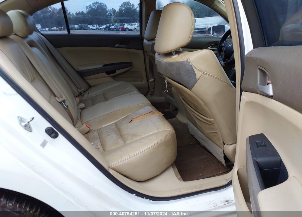2009 HONDA ACCORD LX VIN: 1HGCP263X9A029858