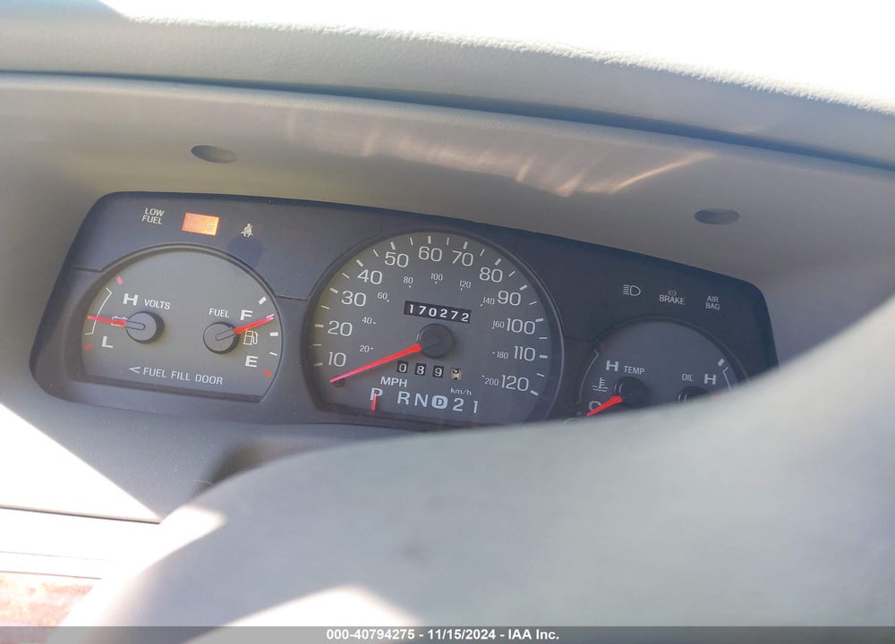 2004 MERCURY GRAND MARQUIS GS/GS CONVENIENCE VIN: 2MEFM74WX4X677150