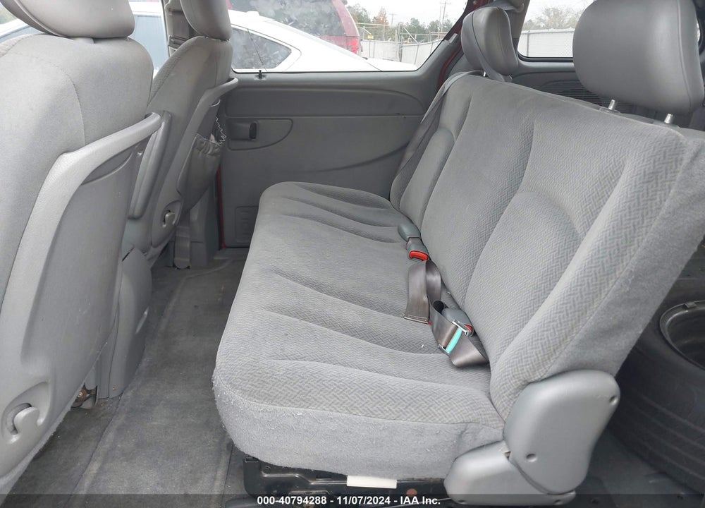 2005 DODGE CARAVAN SE VIN: 1D4GP25B05B376356