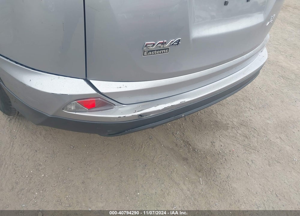 2018 TOYOTA RAV4 LE VIN: JTMBFREV9JJ243253