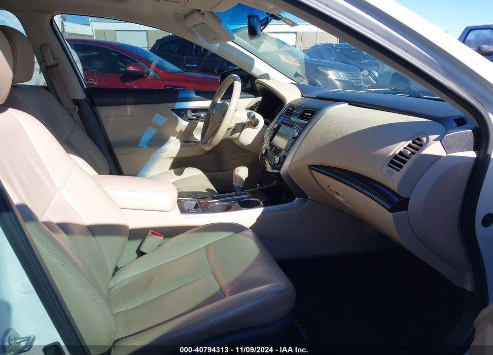 2015 NISSAN ALTIMA 2.5 SL VIN: 1N4AL3AP1FC161611
