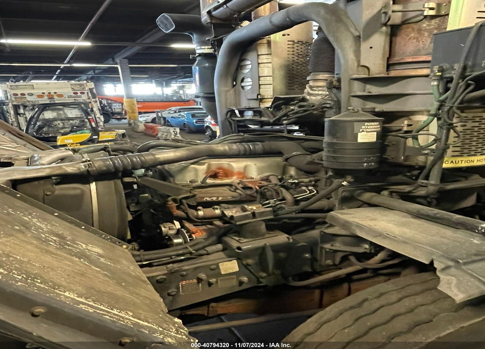 2013 MACK 600 LEU600 VIN: 1M2AU02C3DM007213